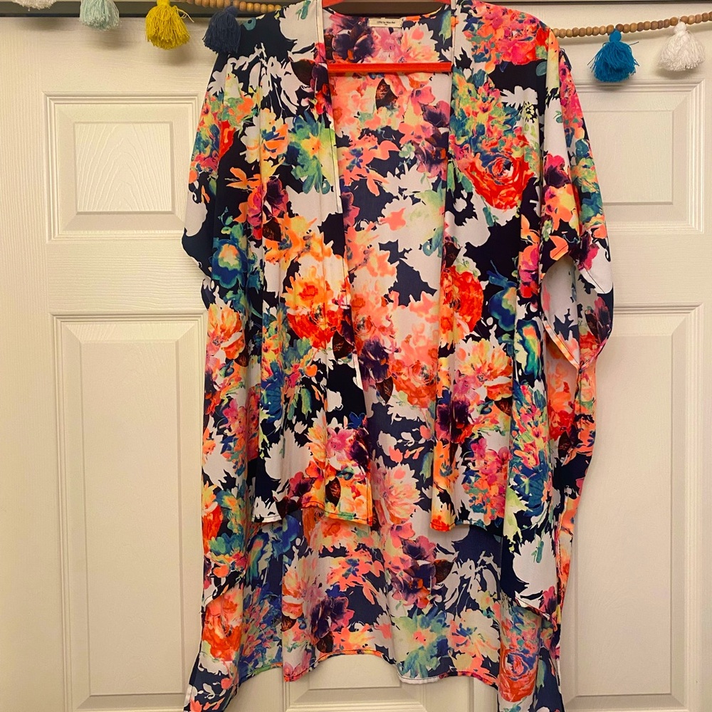 Floral open front high/low cape/kimono